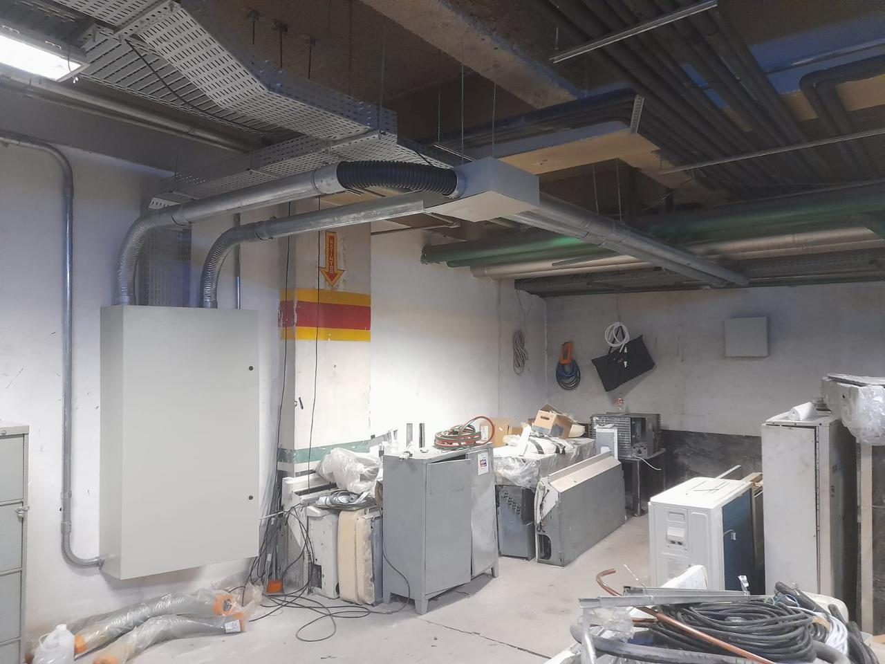 Faculdade PUC — trabalho elétrico executado 1